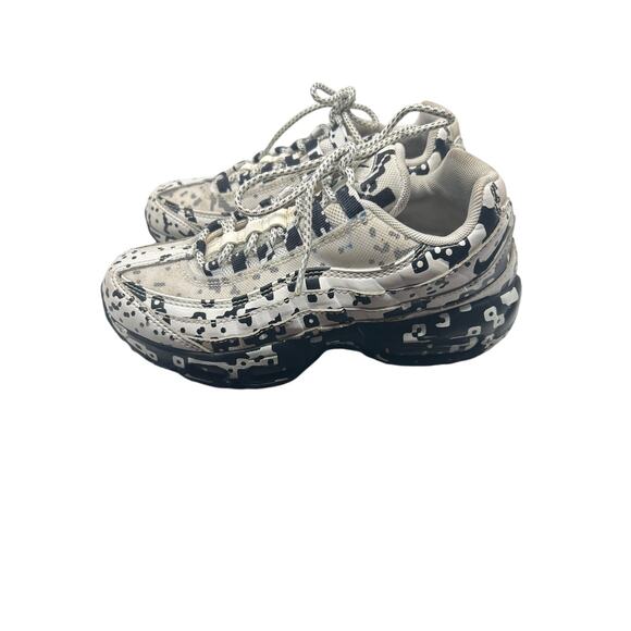 Size 4.5- Nike Cav Empt x Air Max 95 Digi Camo White , Worn trainerblueketchum - Picture 4 of 6